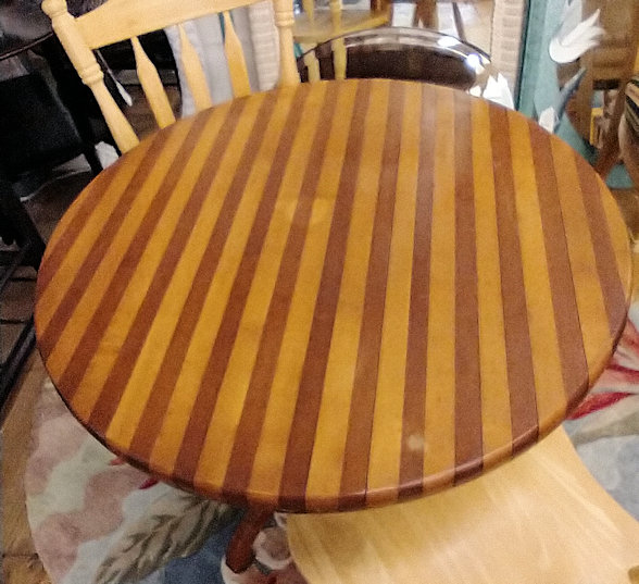 DR0121-Wood-Strips-Pedestal-Table