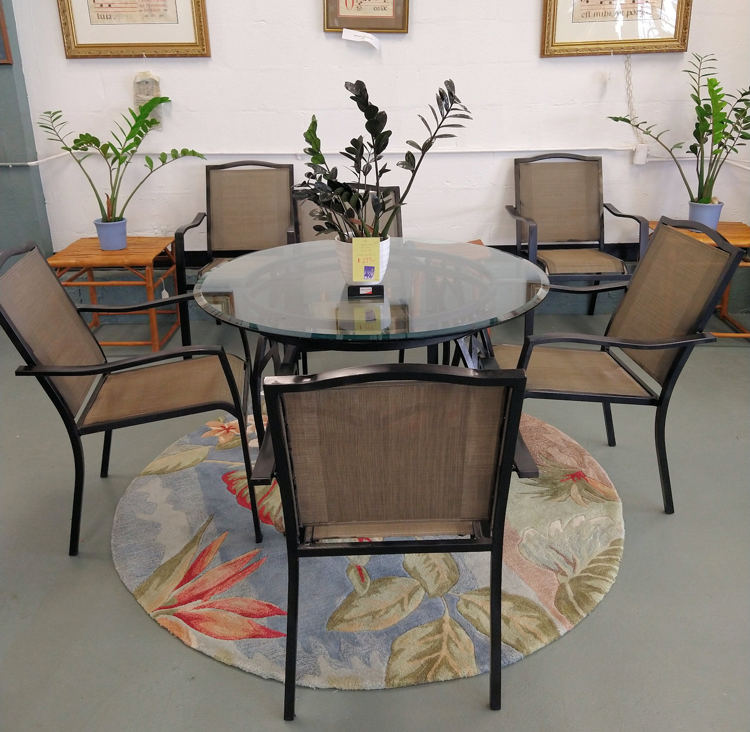 LA0105-glass-top-iron-base-table-6-chairs