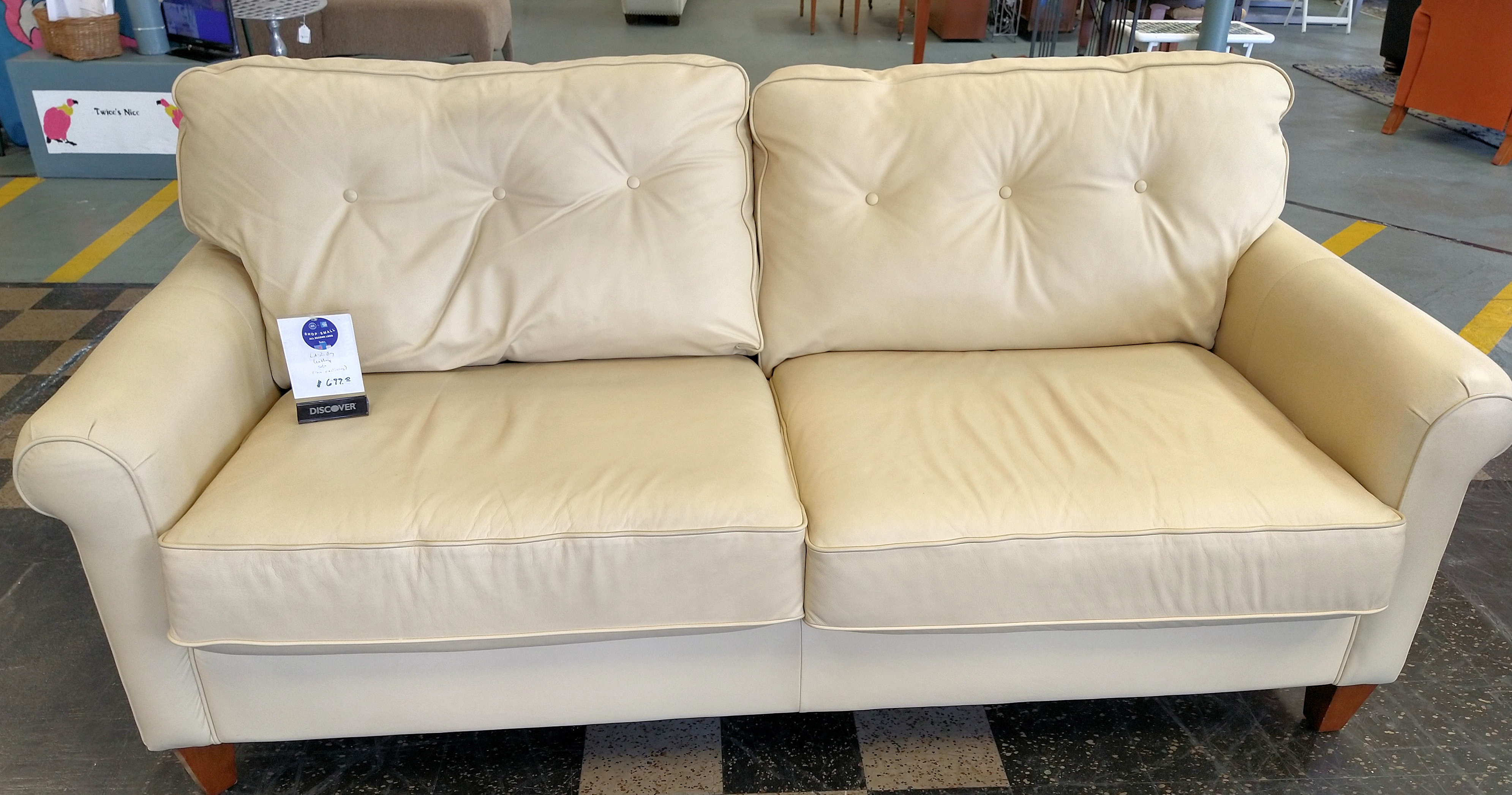 LR0584-La-Z-Boy-leather-sofa